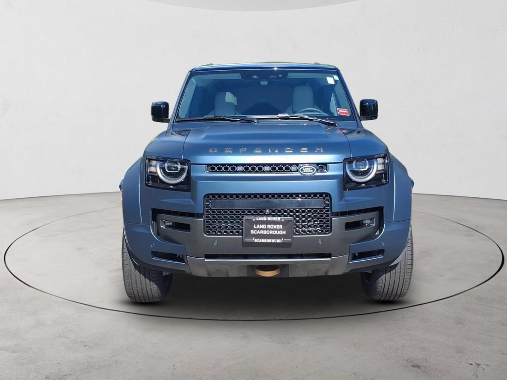 Used 2026 Land Rover Defender 110 OCTA AWD/4WD image 3