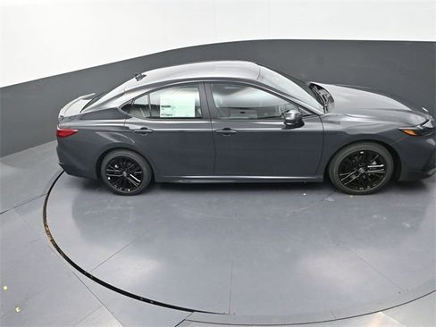 New 2026 Toyota Camry SE image 26