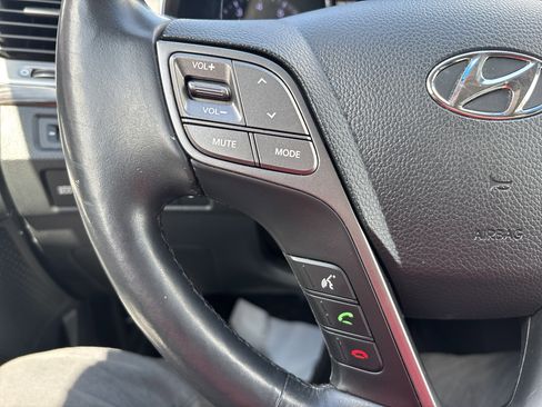 Used 2015 Hyundai Santa Fe Sport 2.0T w/ Option Group 05 AWD/4WD image 19