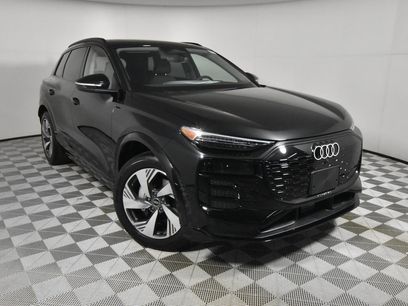 New 2025 Audi Q6 e-tron Premium Plus
