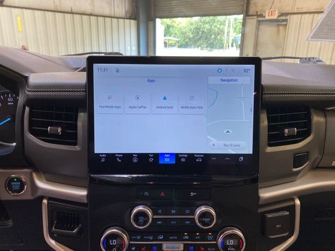 Used 2023 Ford Expedition XLT RWD image 39