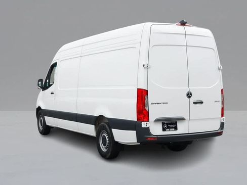 New 2025 Mercedes-Benz Sprinter 2500 image 7