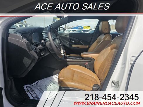 Used 2015 Buick LaCrosse Leather image 9