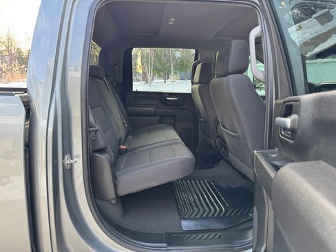 Used 2024 Chevrolet Silverado 2500 Custom w/ Custom Value Package image 24