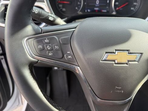 Used 2024 Chevrolet Equinox LT w/ LPO, Floor Liner Package FWD image 6
