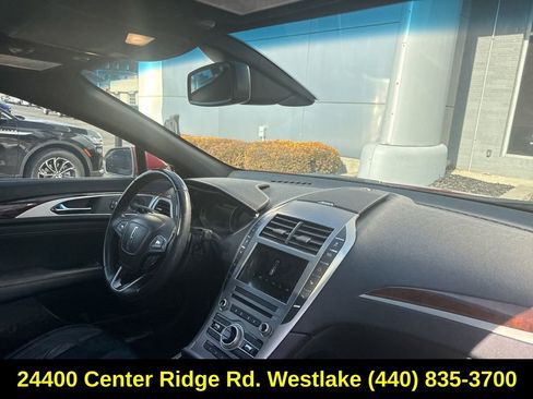 Used 2019 Lincoln MKZ Reserve image 6