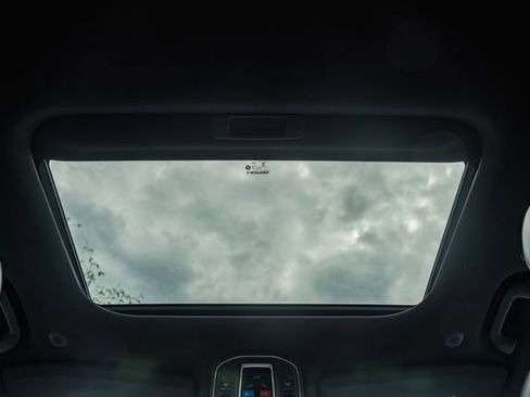 New 2026 Jeep Grand Cherokee L 4WD image 32