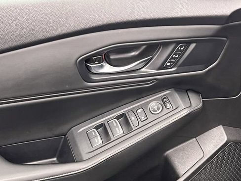 Used 2024 Honda Accord Sport image 10
