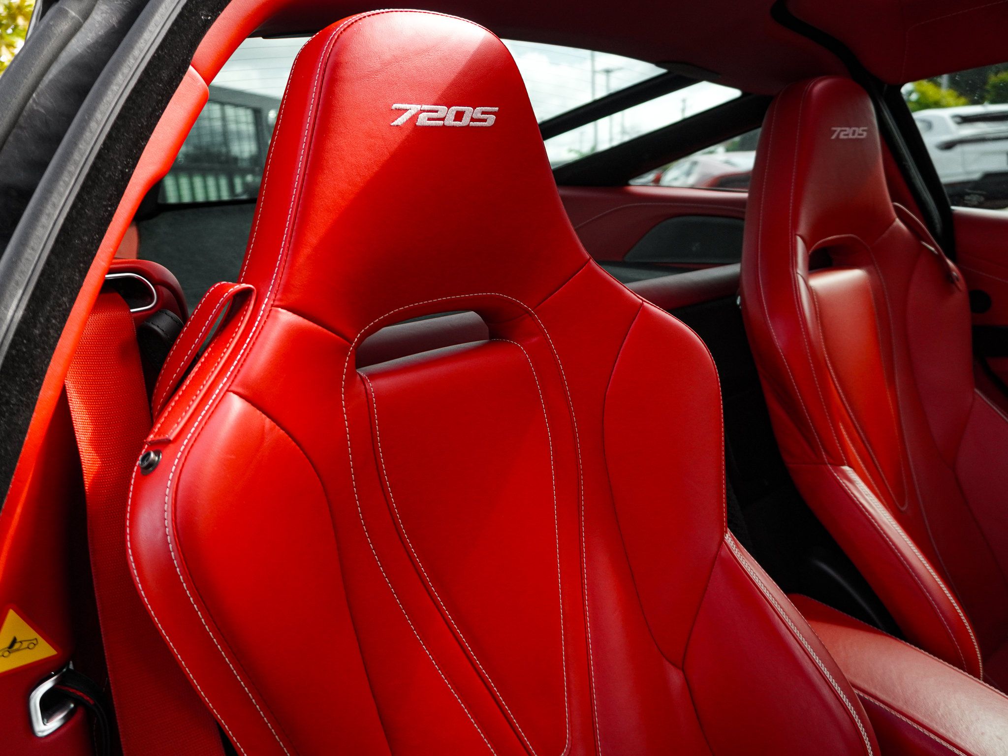 Used 2019 McLaren 720S RWD image 35