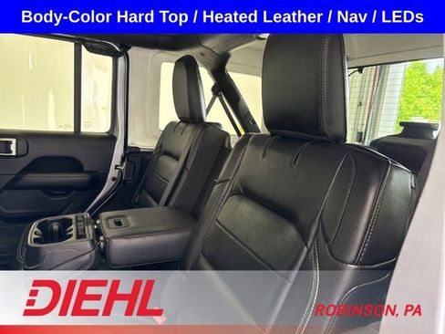 Used 2020 Jeep Wrangler Unlimited Sahara AWD/4WD image 16