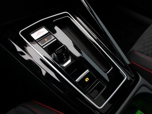 New 2026 Volkswagen GTI SE image 9