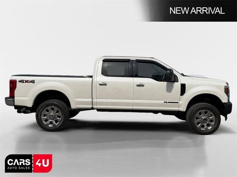 Used 2019 Ford F250 Lariat w/ Lariat Ultimate Package image 8