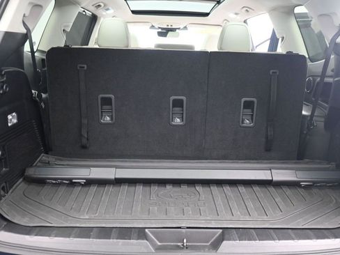 Used 2023 Subaru Ascent Limited w/ Technology Package AWD/4WD image 14