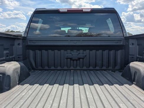 Used 2022 Chevrolet Silverado 1500 LT w/ Protection Package image 14