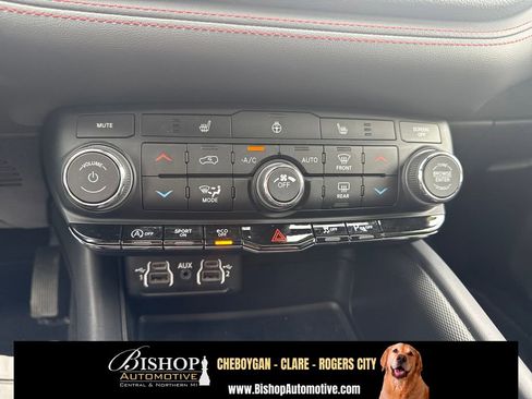 Used 2023 Dodge Durango GT AWD/4WD image 22