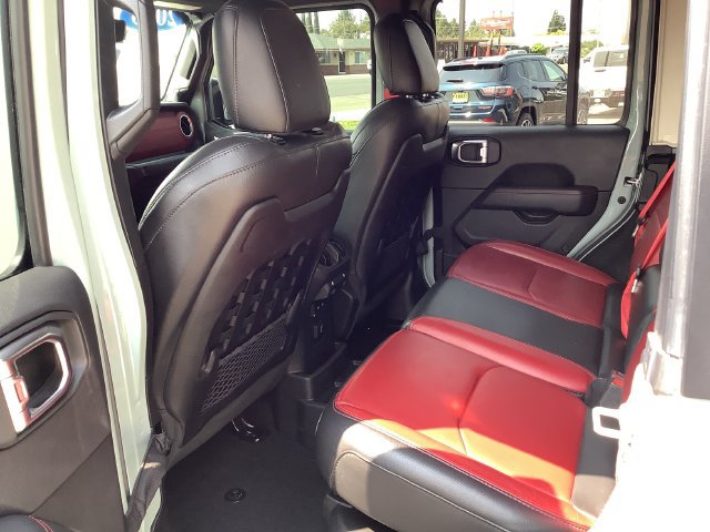 Used 2023 Jeep Wrangler Unlimited Rubicon 4xe AWD/4WD image 25