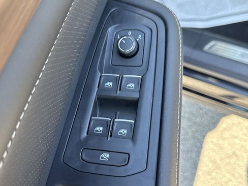 New 2026 Volkswagen Atlas SE image 27