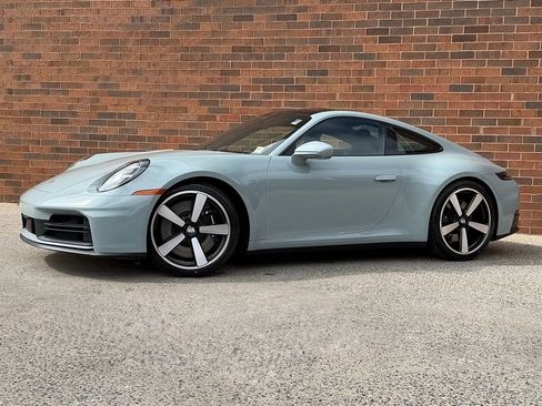 New 2026 Porsche 911 Carrera 4S image 1