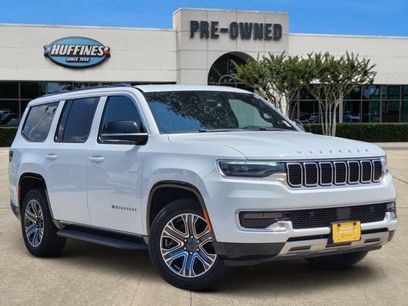 Used 2024 Jeep Wagoneer Series II w/ Flexible Seating Group