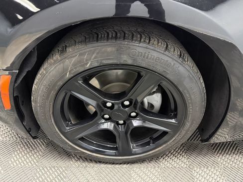 Used 2023 Chevrolet Camaro LT RWD image 21