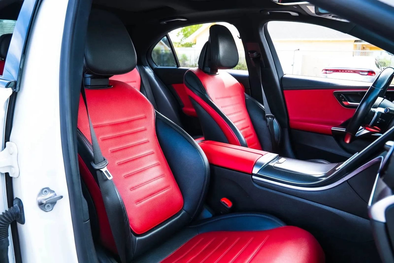 Used 2022 Mercedes-Benz C 300 Sedan image 22