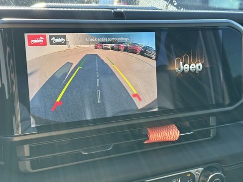 Used 2024 Jeep Wrangler Sahara w/ Technology Group image 34