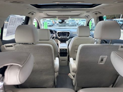 Used 2022 GMC Acadia Denali w/ Denali Ultimate Package AWD/4WD image 14