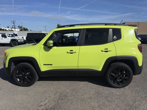 Used 2017 Jeep Renegade Altitude image 8