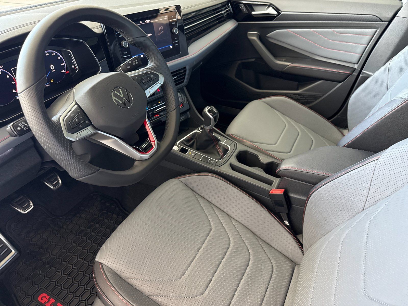 New 2026 Volkswagen Jetta GLI Autobahn FWD image 9