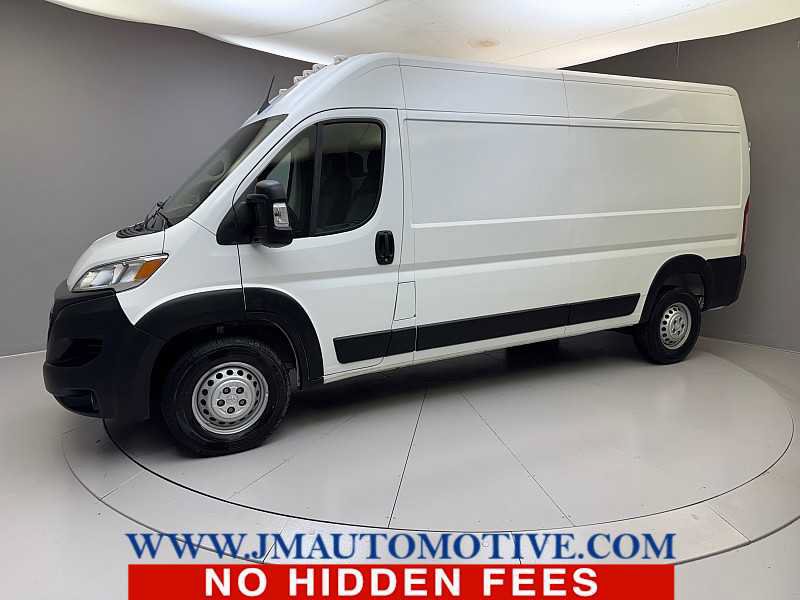 Used 2025 RAM ProMaster 2500 w/ Convenience Group FWD image 1