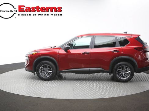 Used 2024 Nissan Rogue S AWD/4WD image 62