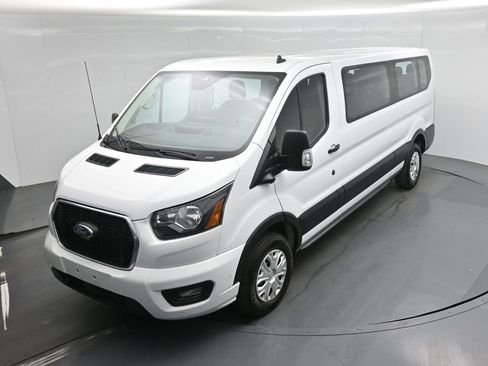 Certified 2023 Ford Transit 350 XLT RWD image 34