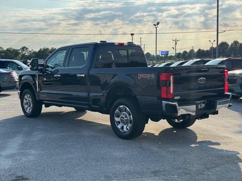 Used 2024 Ford F250 Lariat w/ Chrome Package AWD/4WD image 5