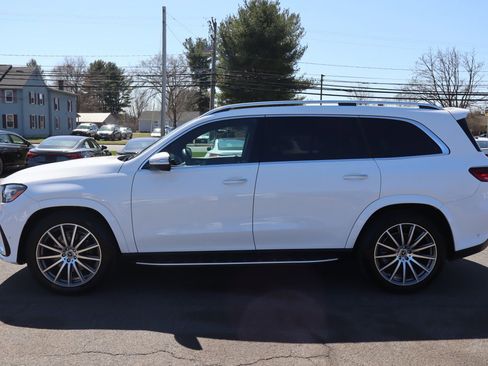 Used 2024 Mercedes-Benz GLS 450 4MATIC w/ AMG Line Exterior image 8