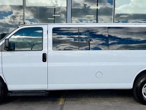 Used 2013 Chevrolet Express 3500 LT w/ LT Preferred Equipment Group image 30