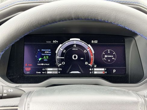 New 2026 Toyota Tundra Platinum AWD/4WD image 9