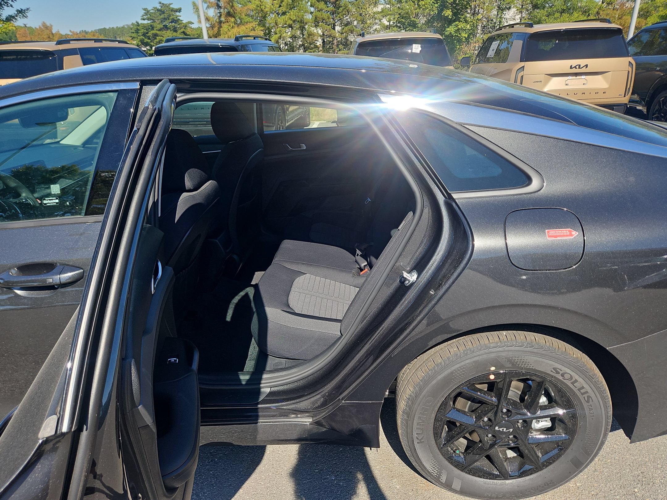New 2026 Kia K5 LXS FWD image 30
