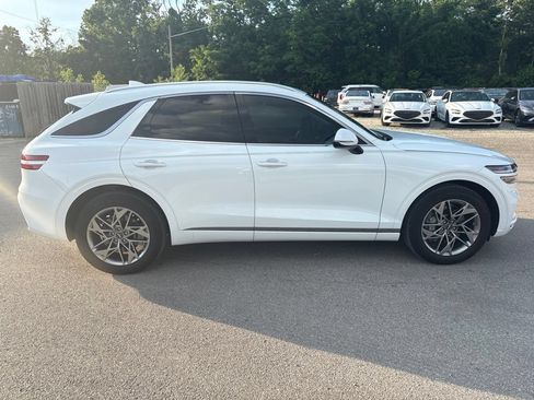 Used 2024 Genesis GV70 2.5T w/ Select Package AWD/4WD image 4