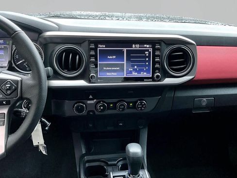 Used 2023 Toyota Tacoma SR5 AWD/4WD image 7