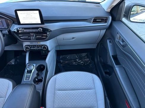 Certified 2024 Ford Escape Active image 12
