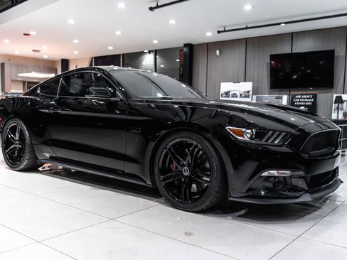 Used 2015 Ford Mustang GT w/ GT Performance Package image 5