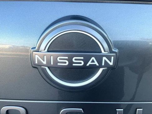 Certified 2024 Nissan Rogue SV image 29