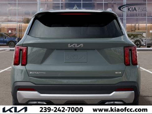 New 2026 Kia Sorento EX FWD image 13