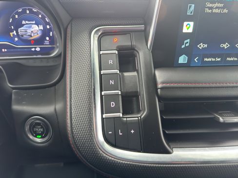 Used 2022 Chevrolet Tahoe RST w/ Sport Performance Package image 15