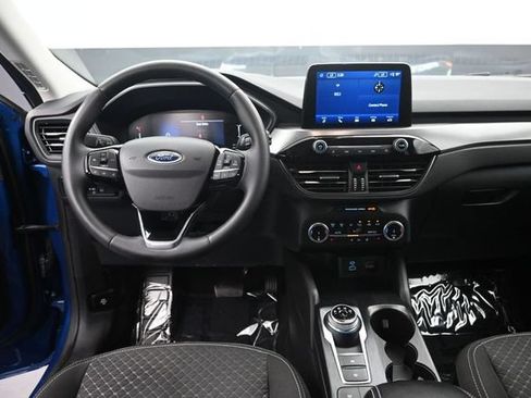 Used 2023 Ford Escape Active AWD/4WD image 11
