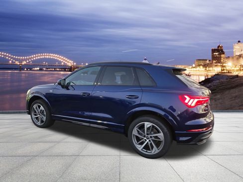 New 2025 Audi Q3 2.0T Premium image 3