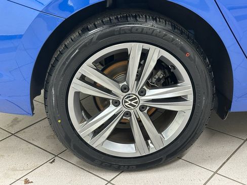 Used 2023 Volkswagen Jetta SE image 15