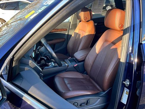 Used 2018 Audi Q5 2.0T Premium Plus w/ Premium Plus Package image 10