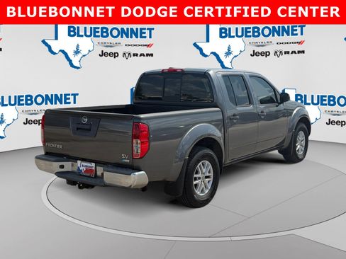 Used 2019 Nissan Frontier SV RWD image 5