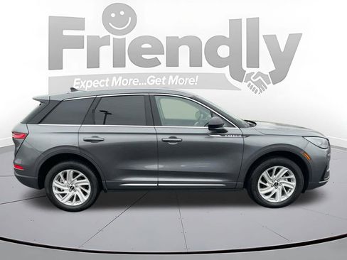 Used 2024 Lincoln Corsair AWD image 4